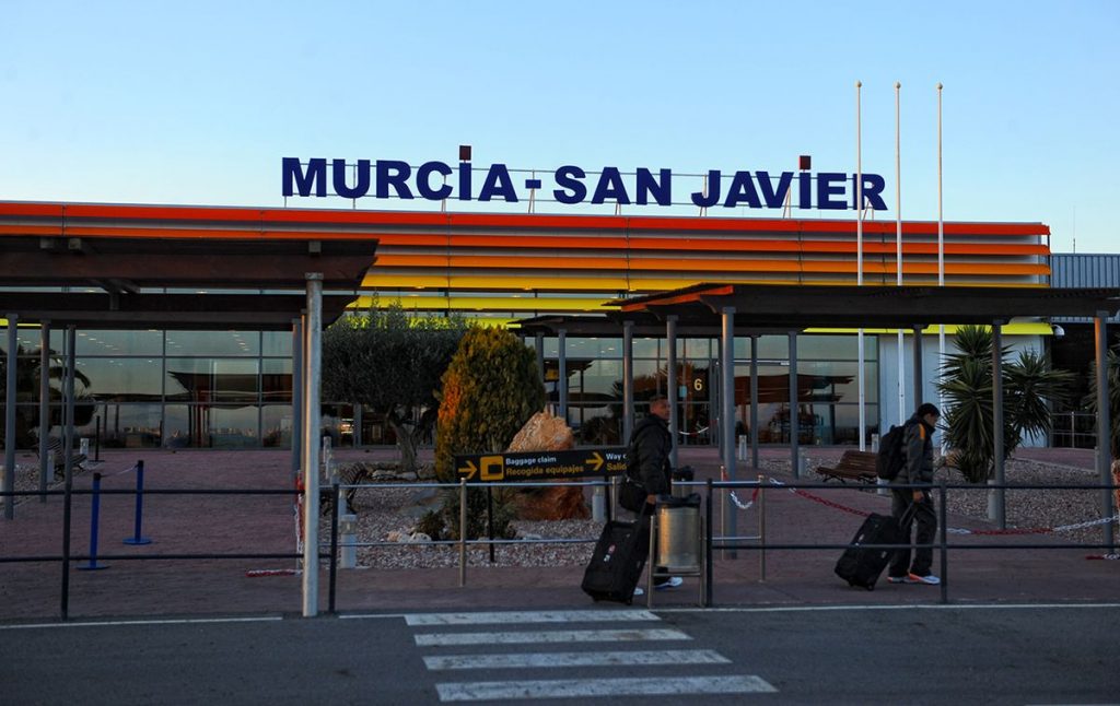 Fliegen Sie in den Flughafen von Murcia, um Ihre zu bekommen NIE Nummer